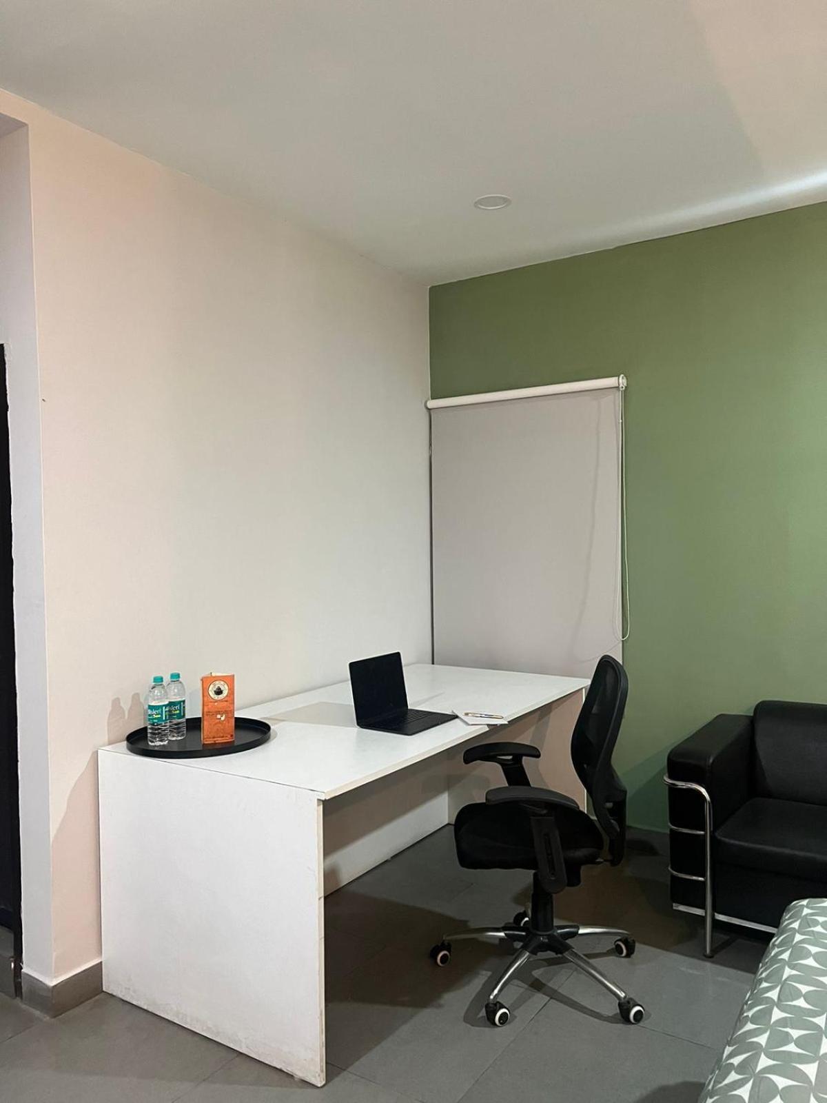 The Uptown Stays Bangalore Bagian luar foto